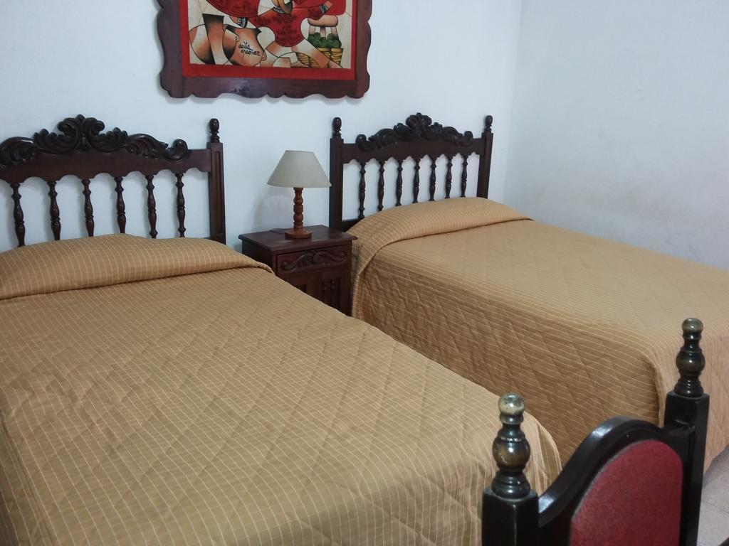 Hotel Santa Clara Antigua Quarto foto